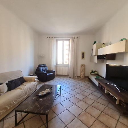 Niguarda - Palanzone Cozy 2Broom Apartment ميلان المظهر الخارجي الصورة