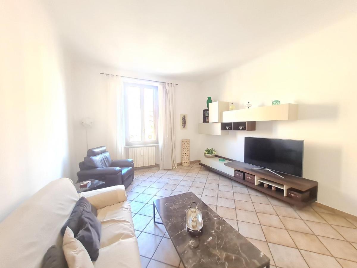 Niguarda - Palanzone Cozy 2Broom Apartment ميلان المظهر الخارجي الصورة